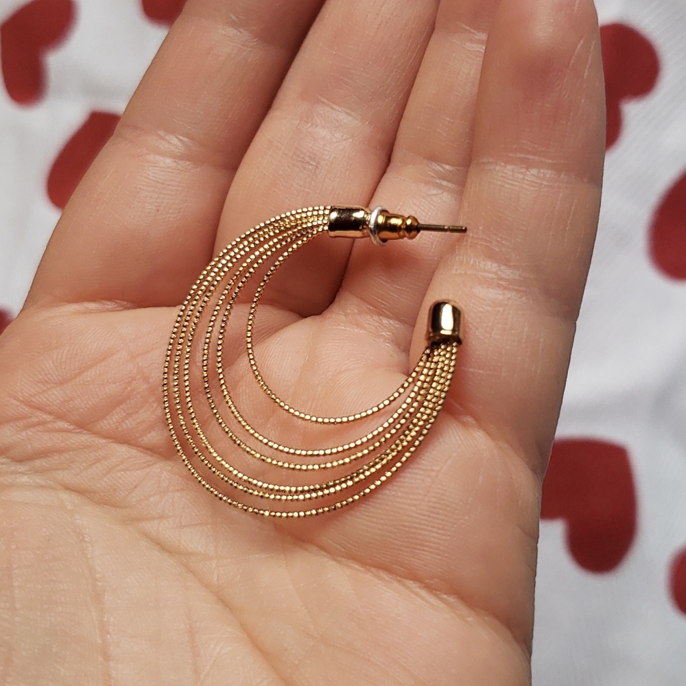 10/$20 Gold Moon 🌙  Half Hoop Earrings *K8